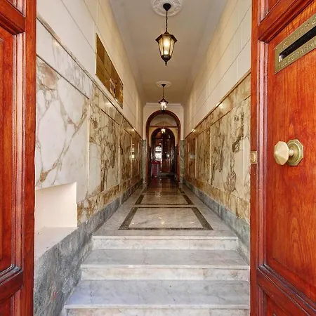 Crispi Luxury Apartment *