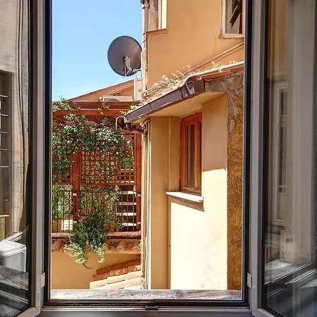 Apartment Crispi Luxury